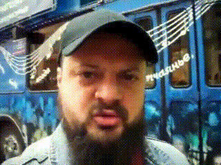 Виктор Пузо и бард кафе